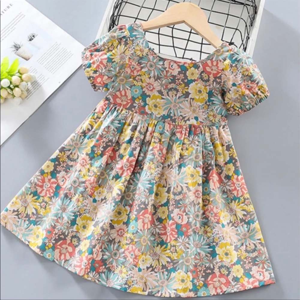 🎉HP 6/6/23 - Girls Yellow Crisscross Short Sleeve Dress - Picture 2 of 2